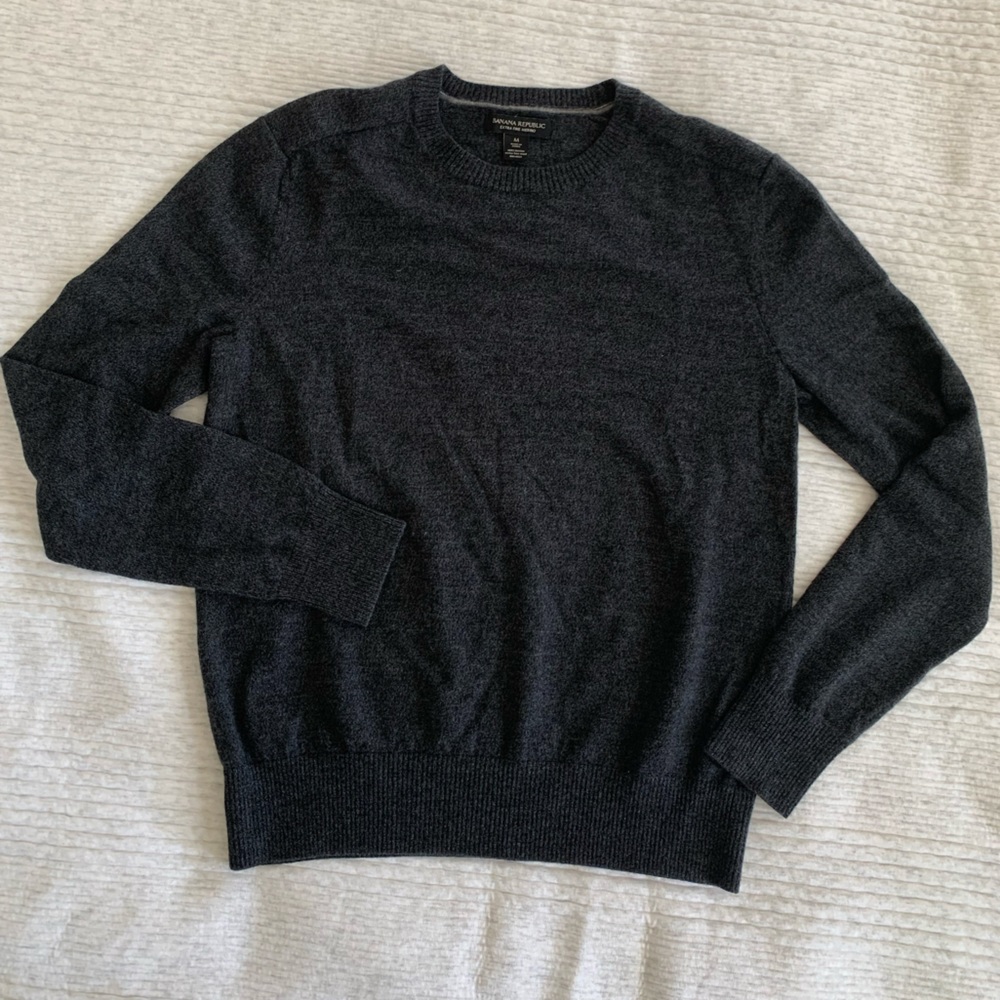 Banana Republic Men’s Extra Fine Merino Wool Sweater - M - Charcoal Grey